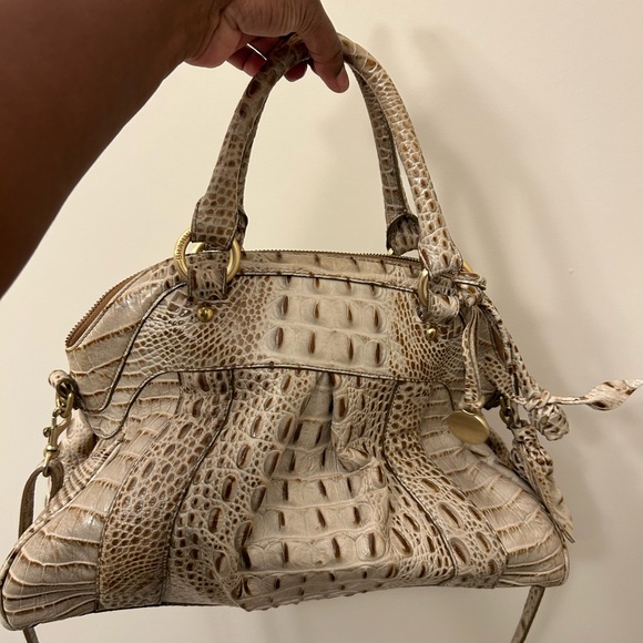 Fairly used Brahmin satchel purse - Picture 4 of 6